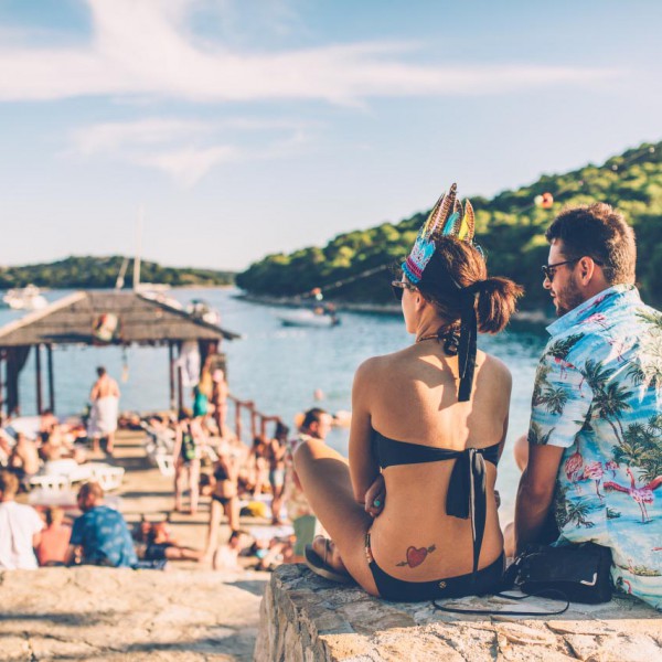 See the Amalfi coast from your hotel in Naples